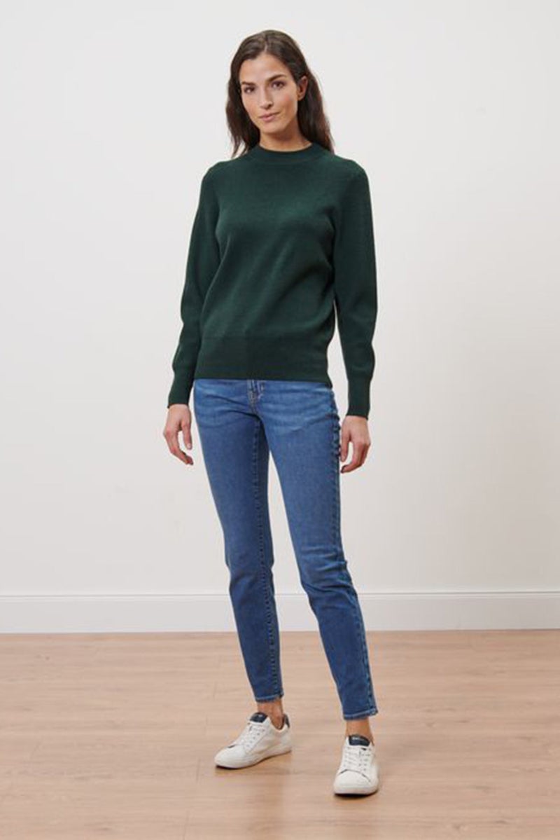 Tchibo سويت شيرت نسائي بأكمام طويلة وياقة دائرية، أخضر داكن - Image 1