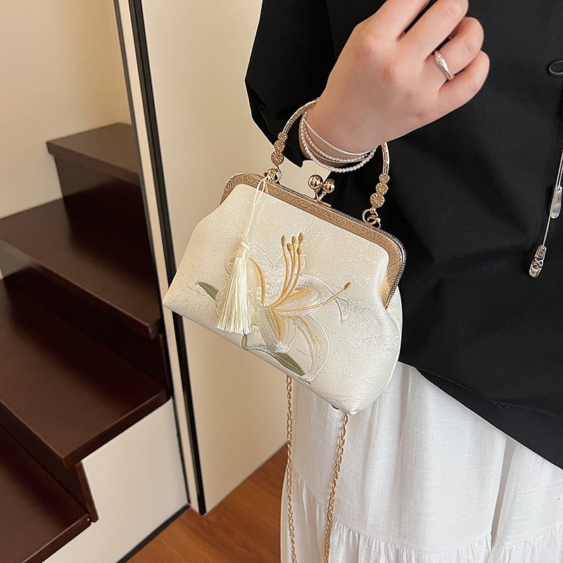 Elegant Embroidered Chinese Bucket Bag with Lily Pattern for Women - Image 2