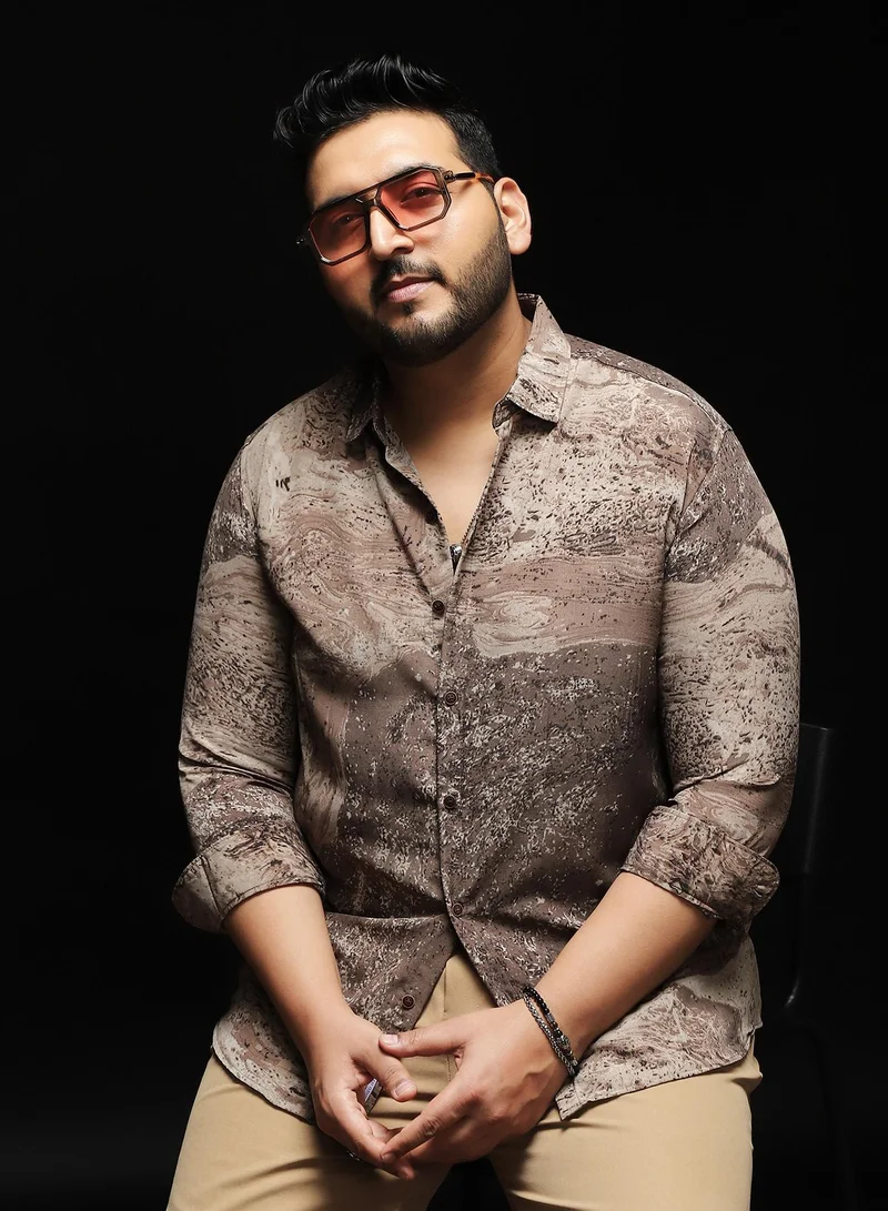 Instafab Plus Instafab Plus Men's Coffee Brown Marble-Specks Imprint Shirt | Spread Collar , Long Cuffed Sleeves , Button Closure , Curved Hemline | Abstract-Print Plain Polyester Material For Evening & Party Wear