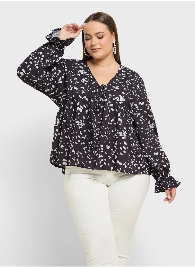 Ella Plus Ditsy Print Top