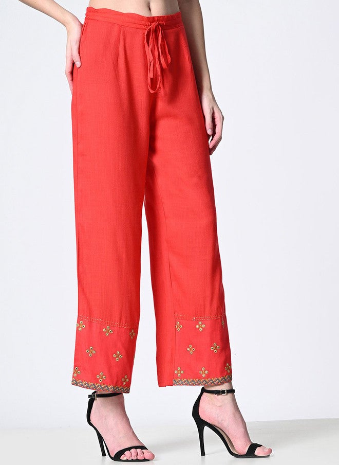 Rue Collection سروال نسائي محبوك باللون الأحمر - Image 2