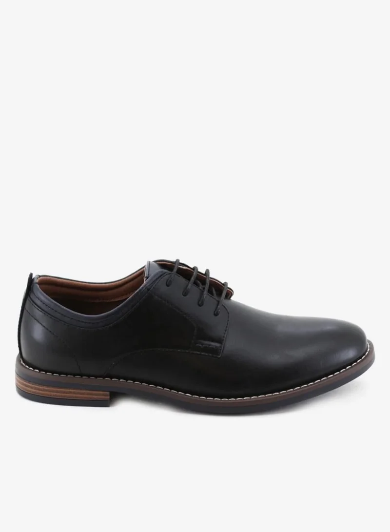 Bata Classic Low‑Top Casual Sneakers