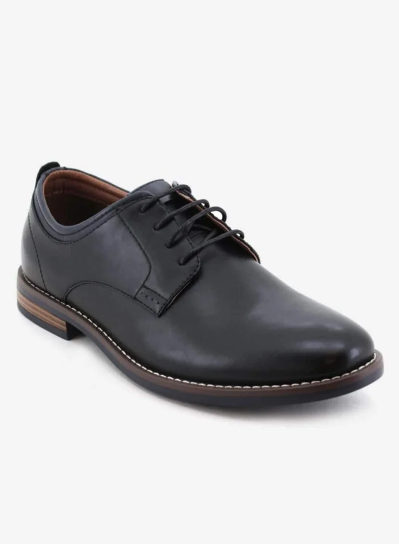 Bata Classic Low‑Top Casual Sneakers