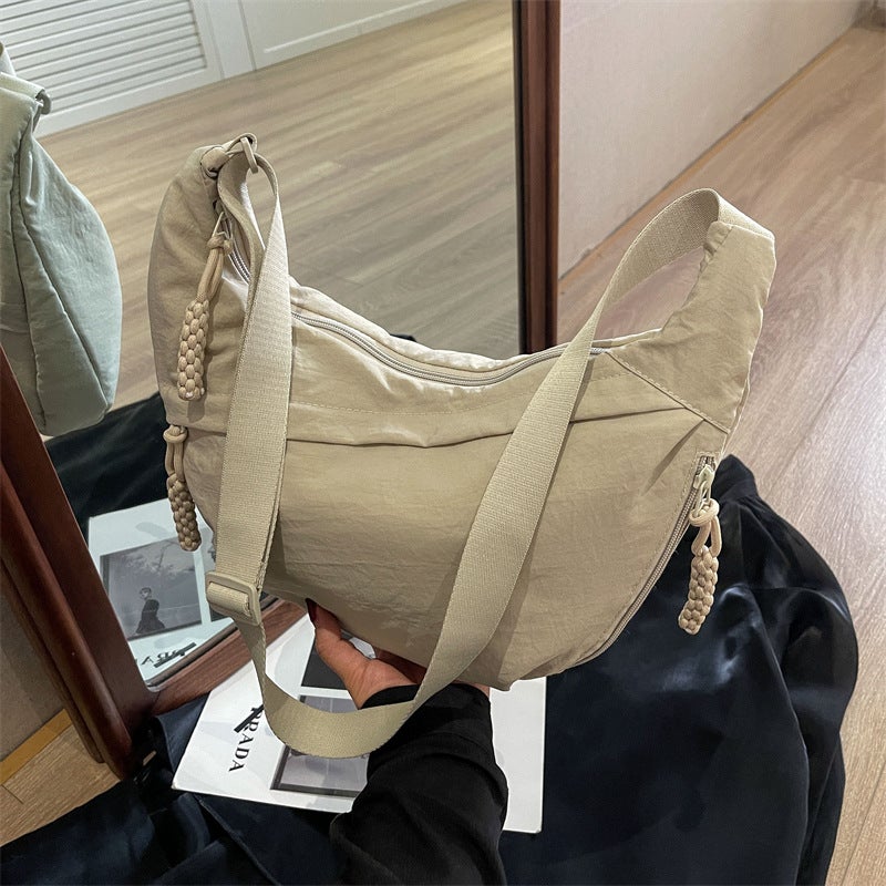 Japanese Style Women's Crossbody Bag Large Capacity Solid Color Casual Shoulder Bag - Image 1