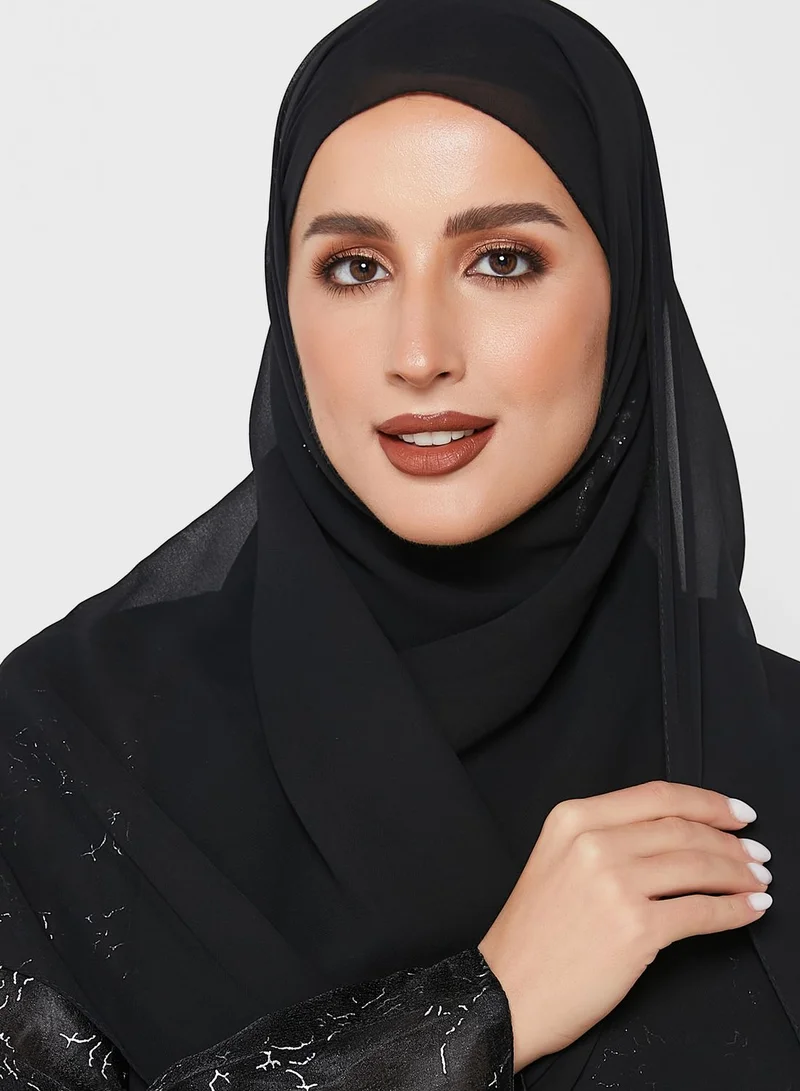 Khizana Textured Shimmer Abaya With Sheila