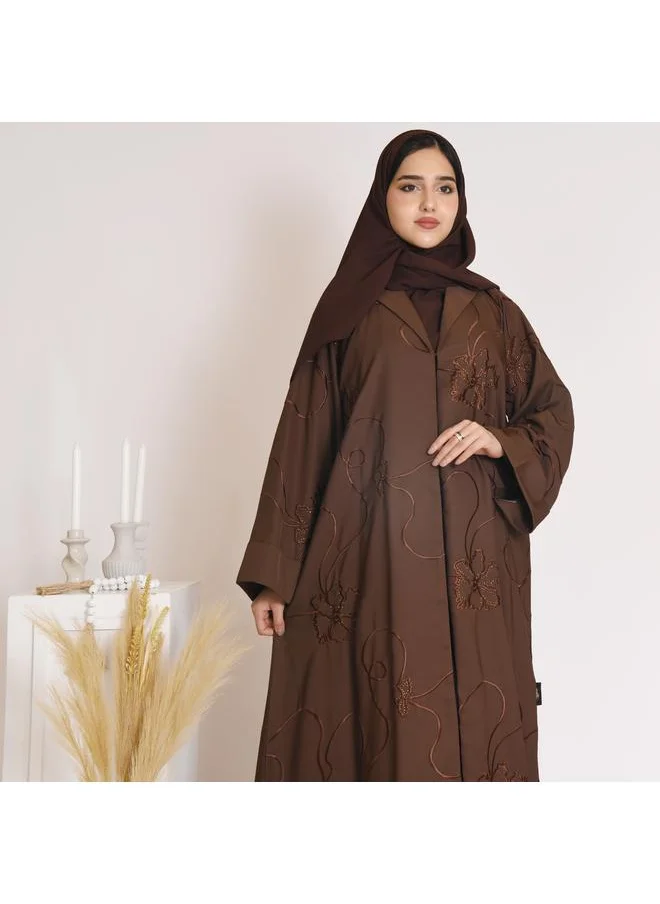 HAWRAA ABAYA Brown quarter-cloche abaya with wide sleeves and embroidery decorated with rhinestones