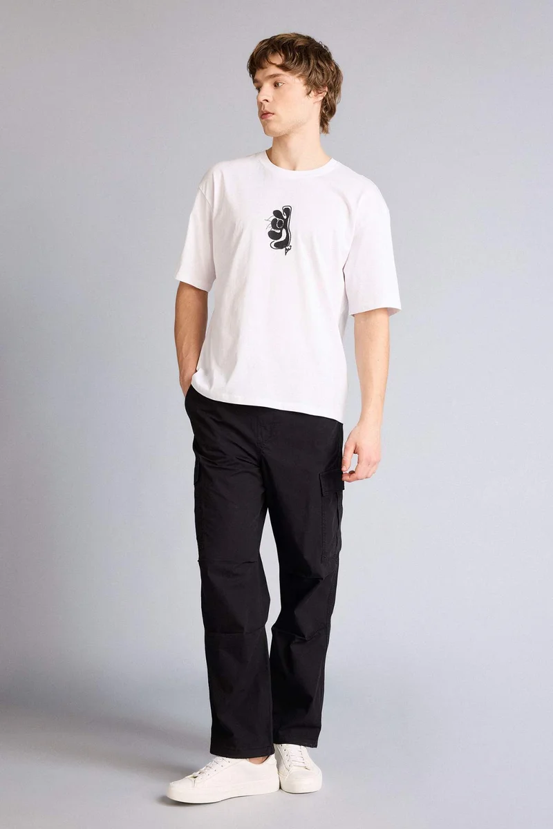 ديفاكتو Boxy Fit Printed T-Shirt