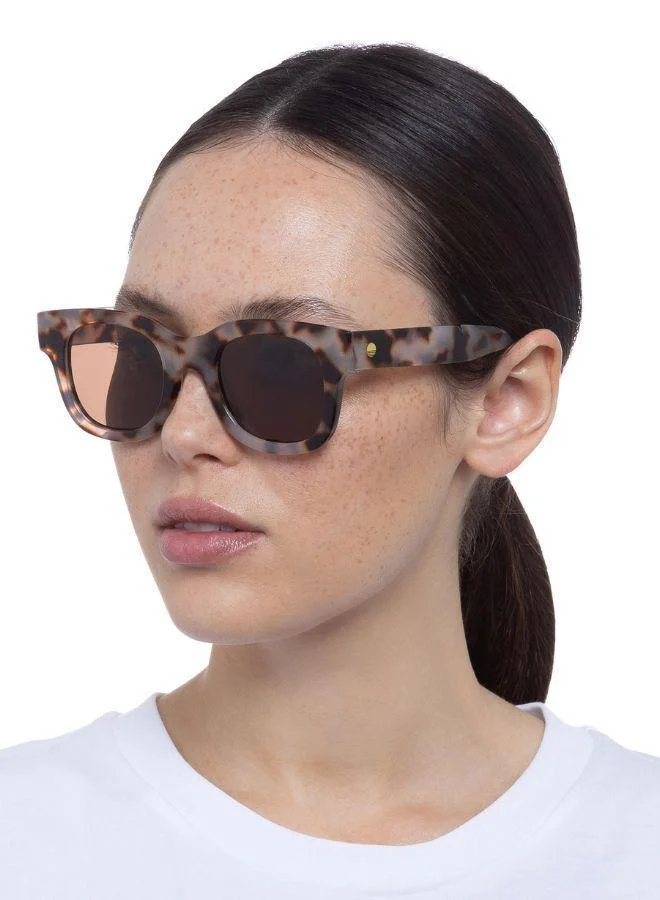 Solarized BLOCK D-FRAME Luxury Sunglasses for Men & Women – High Quality Designer Eyewear, UV Protection, Stylish Frames, Timeless Elegance, and Fashionable Eye Shades