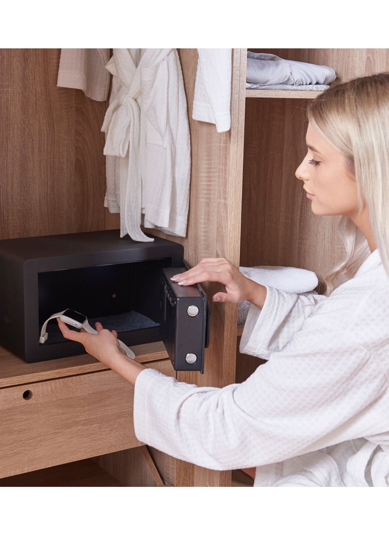 Yale - HIGH SECURITY MOTORISED SAFE(COMPACT - Image 1