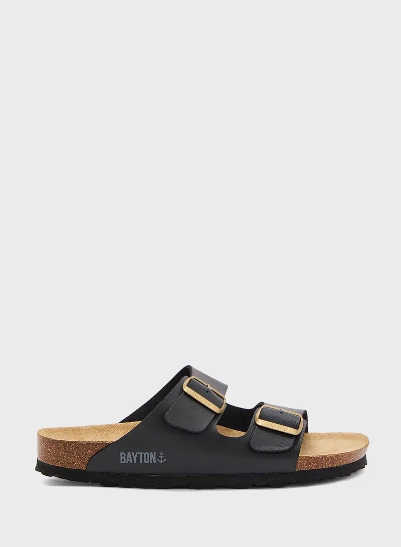 Atlas Flat Sandals