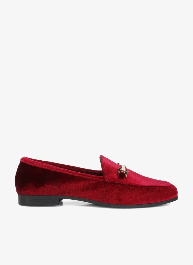 Horsebit Embellsihed Velvet Loafers in Burgundy