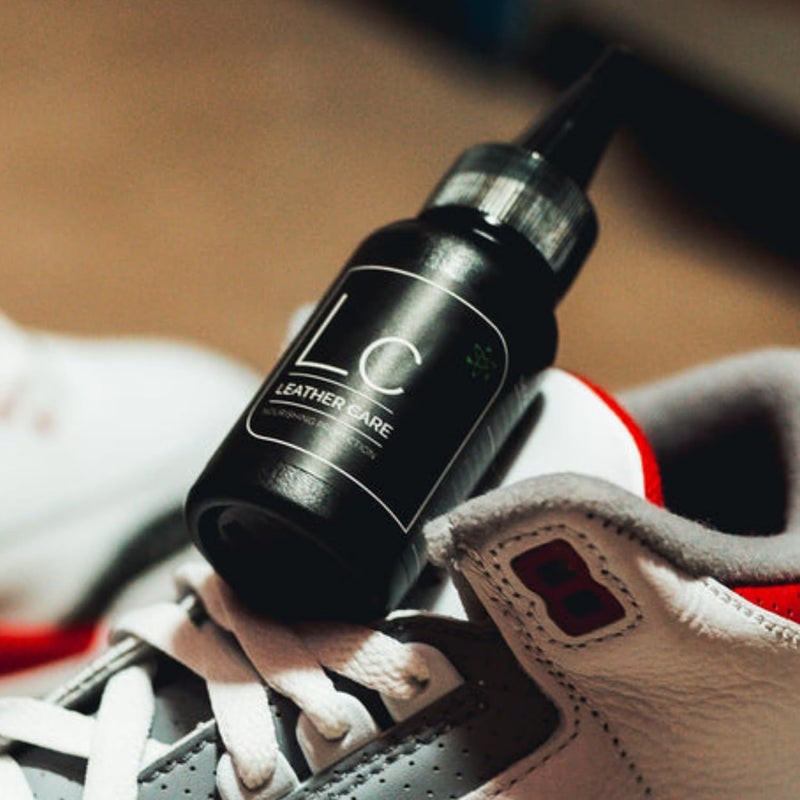 Sneaker Lab Leather Care Conditioner - 50 ml | Water Resistant, Protects Against Stains, UV Rays, Nourishes & Prevents Drying and Cracking - Image 2