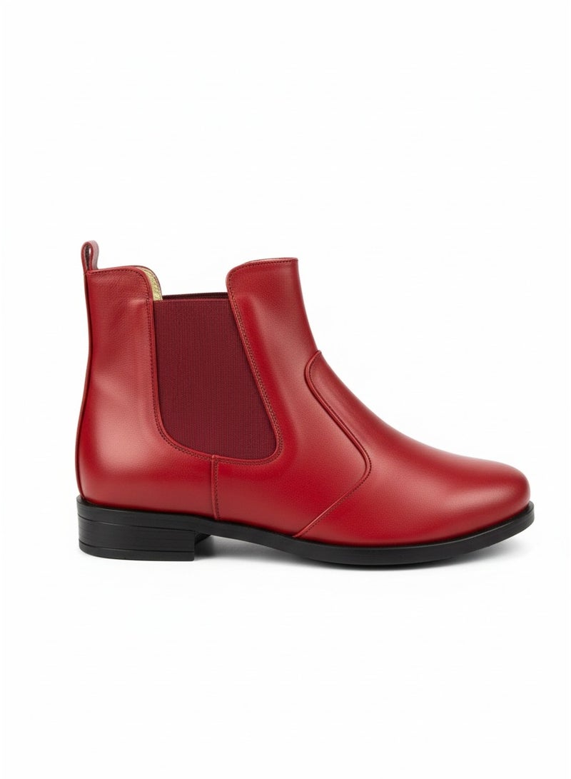 Vbranda Classic Chelsea boot designed with a clean - Image 3