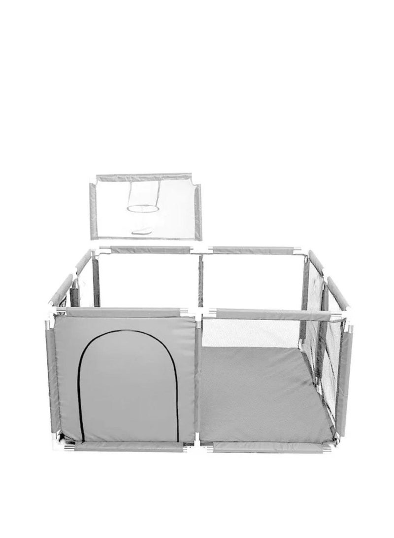 Square children's playpen with 30 balls