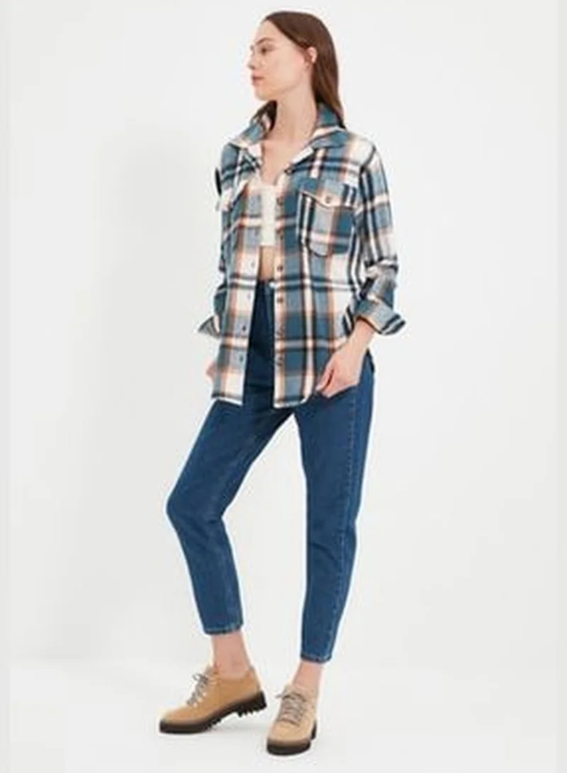 trendyol Blue Plaid Oversize Woven Shirt TWOAW22GO0549