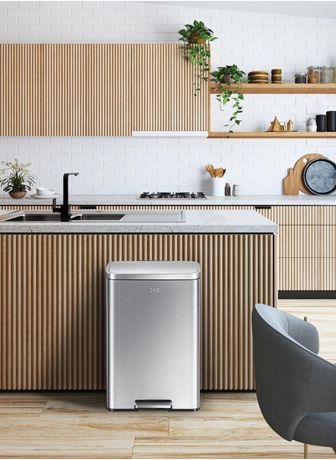 EKO EKO Madison 8L Bathroom Trash Can with Lid and Removable Inner Basket, Rectangular Small Step Trash Can, Brushed Stainless Steel  - Image 2