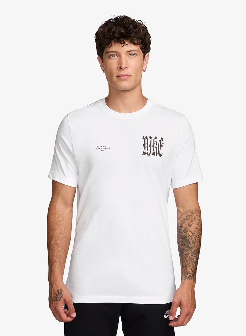 Nike Nsw Standard Float T-Shirt - Image 1