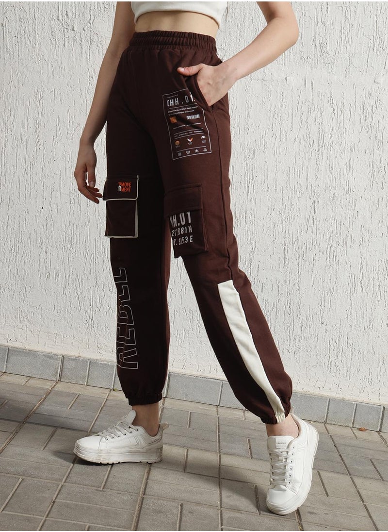 Hubberholme Regular Fit Brown Trousers for Women, High-Rise Cargo Style  - Image 3