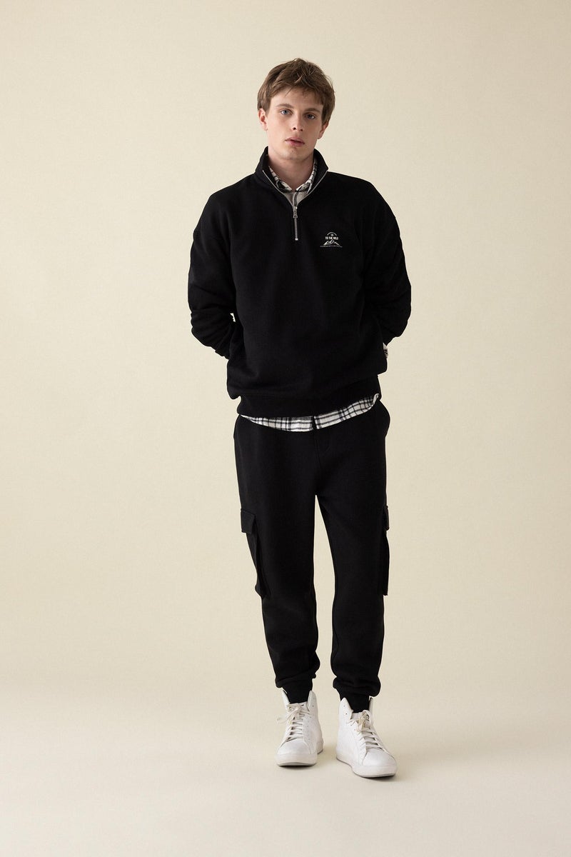 DeFacto Black Man Regular Fit Flexible Leg Cargo Sweatpants Casual - Image 1