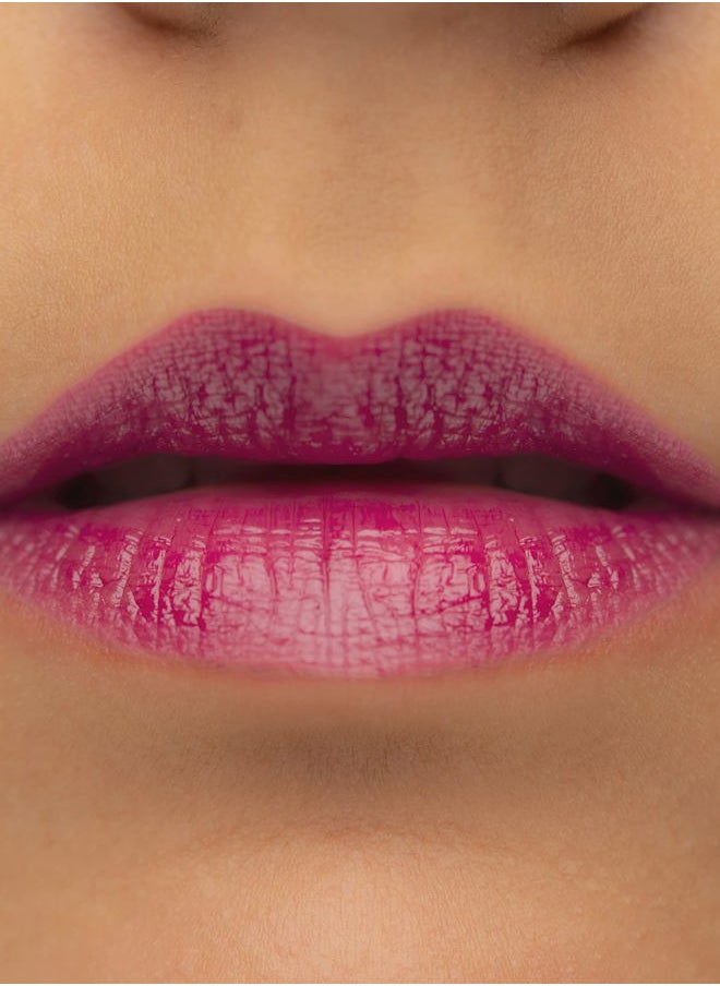 Kevyn Aucoin - Unforgettable Lipstick, Enigma color with Shine finish: Intense color plus slim design with a weightless formula allows for a precise application for a makeup novice or expert. - Image 1