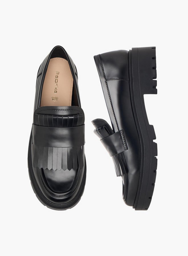 بابريكا لوفرز سليب أون بتفاصيل شراشيب - Image 3