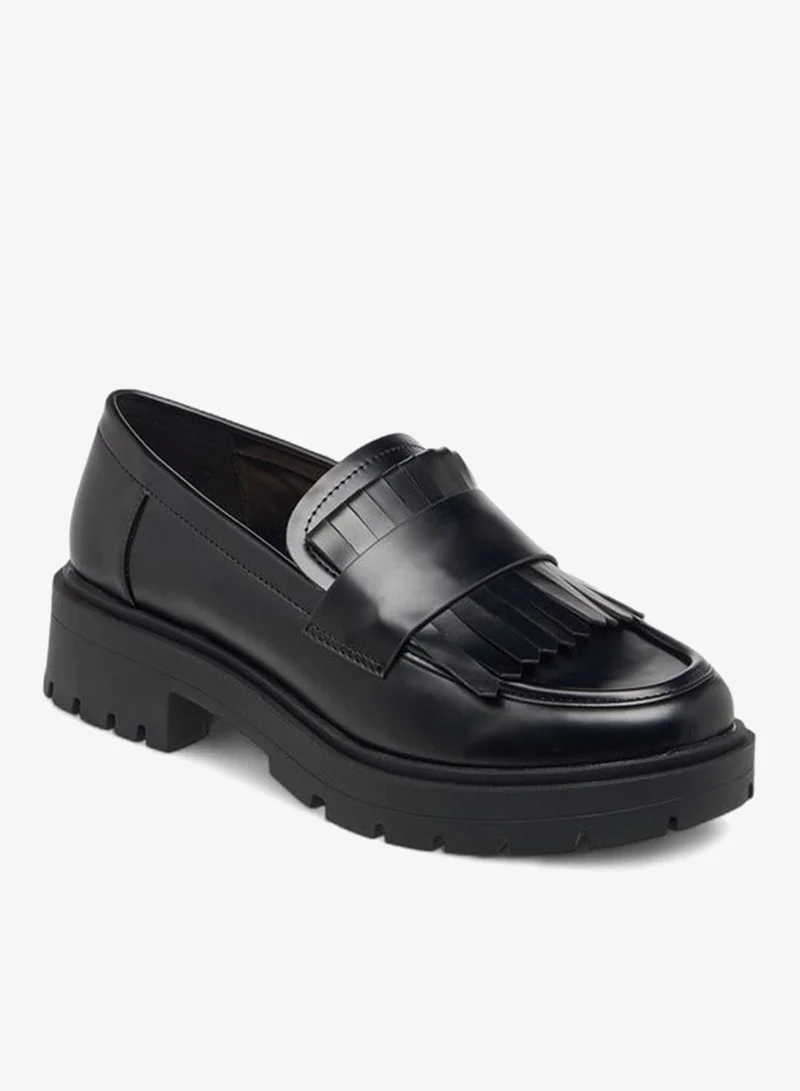 Paprika Fringe Detail Slip-On Loafers