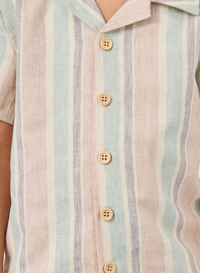 Styli Styli Striped Buttoned Short Sleeve Shirt