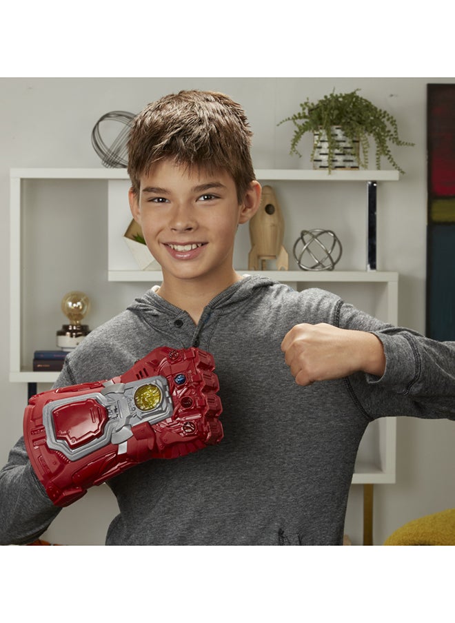MARVEL Avengers: Endgame Red Infinity Gauntlet Electronic Fist with Lights and Sounds, Role Play Super Hero Toys for Kids Ages 5 and Up  - Image 4