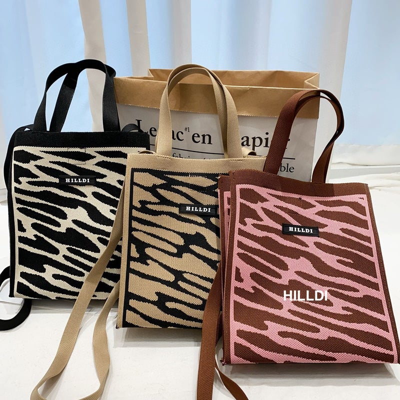 Korean Style Niche Design Black And White Houndstooth Knitted Crossbody Women'S Bag Handbag Shopping Bag Makeup Cosmetics Bag - Image 3