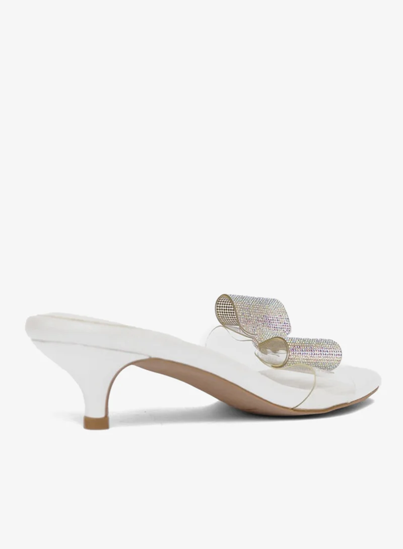 فينتشي كعب نسائي