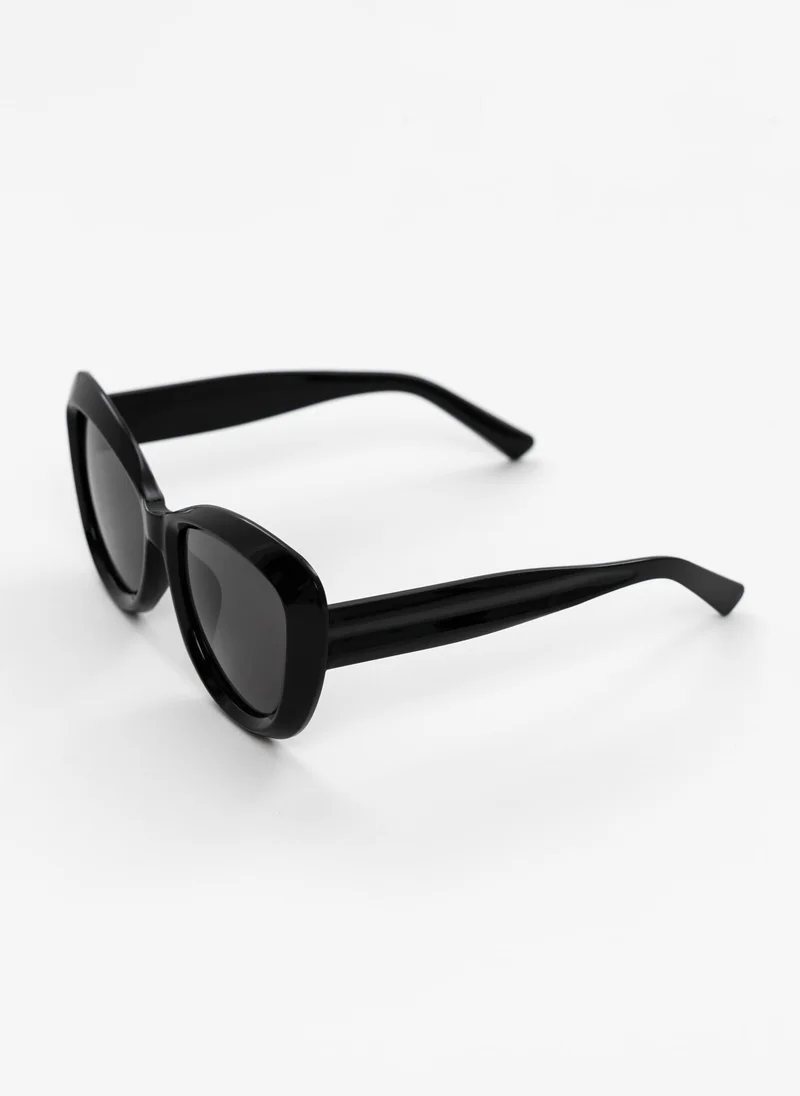 Lichi  Sunglasses in plastic frames with wide arms for Women | Best Price UAE
