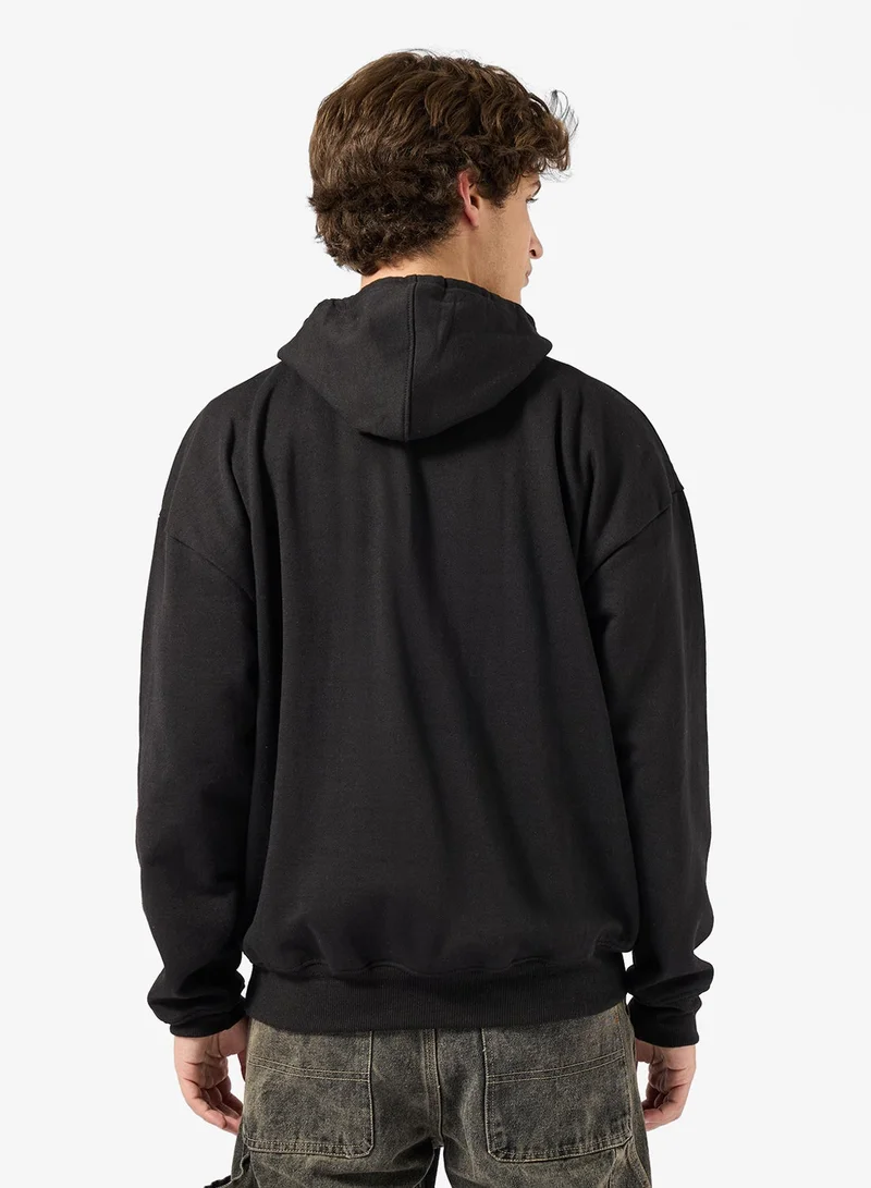 سفنتي فايف بيسيكس هودي بقصة عادية