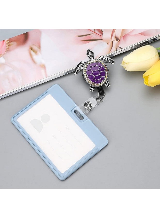 سوليبي بكرة شارات سلحفاة بحرية مطلية بالمينا من سوليبي، حامل شارات قابل للسحب بطول 24 بوصة مع مشبك دوار على شكل تمساح، حامل شارات هوية مرصع بأحجار الراين اللامعة للممرضين والأطباء والمعلمين والطلاب (أرجواني) - Image 4