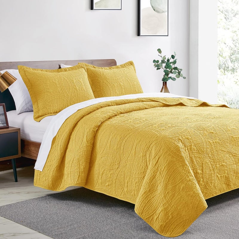 King Size Quilt Set Yellow Bedspreads - Soft Bed Summer Quilt Lightweight Microfiber Bedspread- Modern Style Coin Pattern Coverlet for All Season - 3 Piece (1 Quilt, 2 Pillow Shams) - Image 2