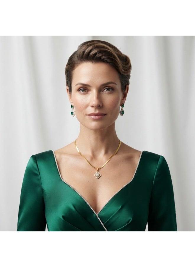Julia Store 18K Gold Plated Stainless Steel Aesthetic Exquisite Luxury Elegant Dainty Cute Trendy High-End Hypoallergic Four Leaves Love Lucky Flower Herringbone Snake Chain Necklace Jewelry Gift For Women - Image 4