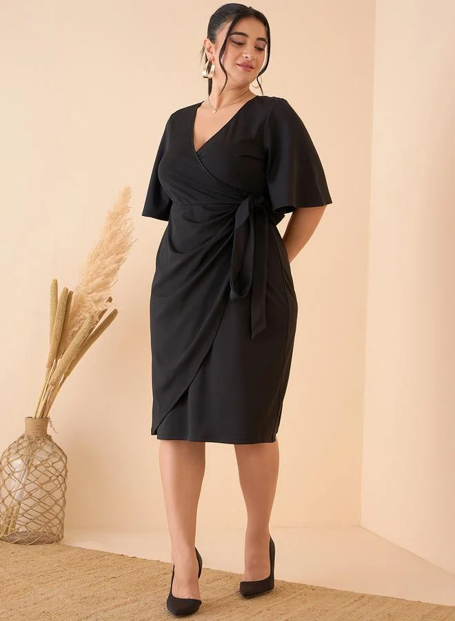 كاجوالي Kassually Plus Size Solid Flared Sleeves Wrap Knee-Length Dress