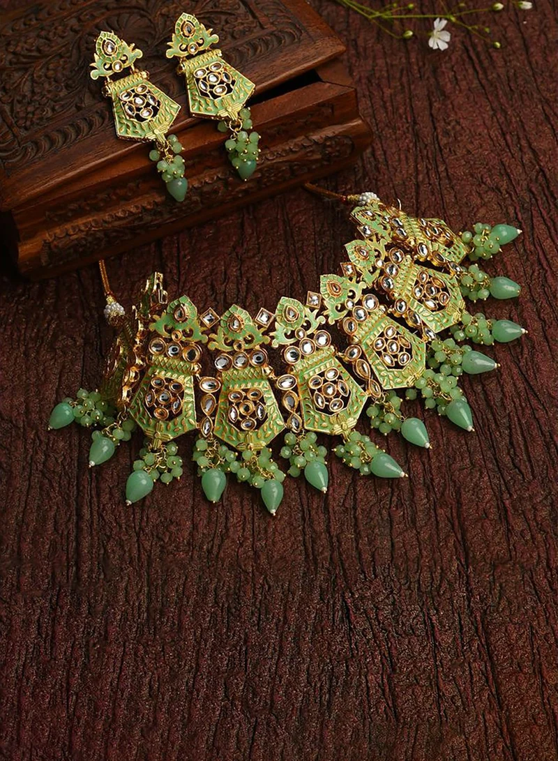SOHI Gold Plated Designer Necklace Set