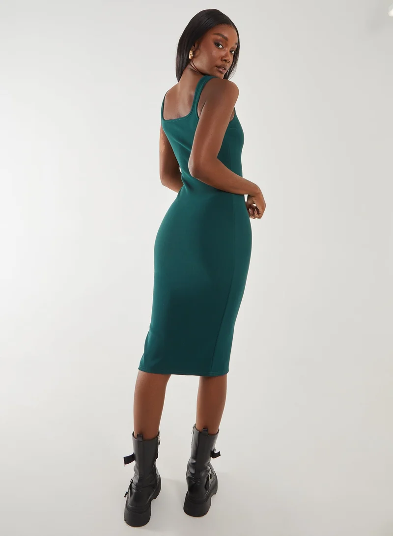 بينك فانيلا فستان ميدي ضيق