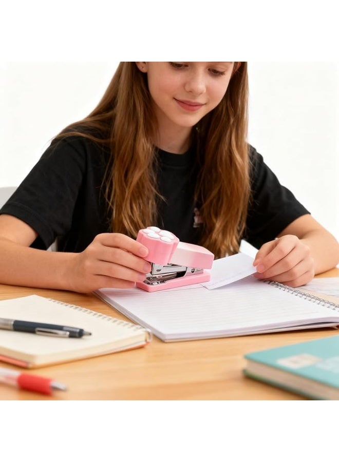 دباسة مكتب | مشبك ورق مدمج بمخلب القطط | دباسة محمولة من 2 إلى 15 صفحة ملزمة للمكتب والمدرسة والفصول الدراسية والسفر وحفلات عيد الميلاد مناسبة للطلاب والأطفال (دباسة 1 قطعة + إبرة 1 قطعة) - Image 5