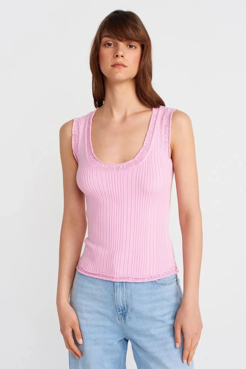 DILVIN Ribbed Sleeveless Cami Blouse