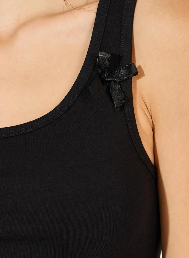 Styli Styli Ribbon Detail Square Neck Fitted Tank