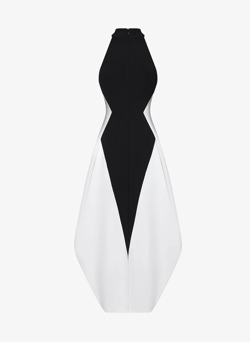 جي دبليو بي Monochrome Paneled Maxi Dress