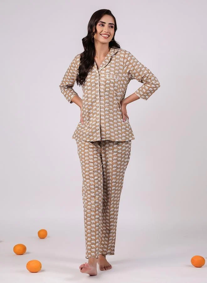 sanskrutihomes sanskrutihomes All Over Print Cotton Shirt and Pyjama Set