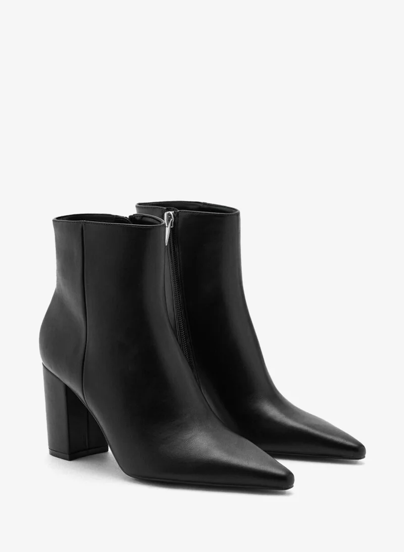 مانجو بوت للكاحل بكعب عريض