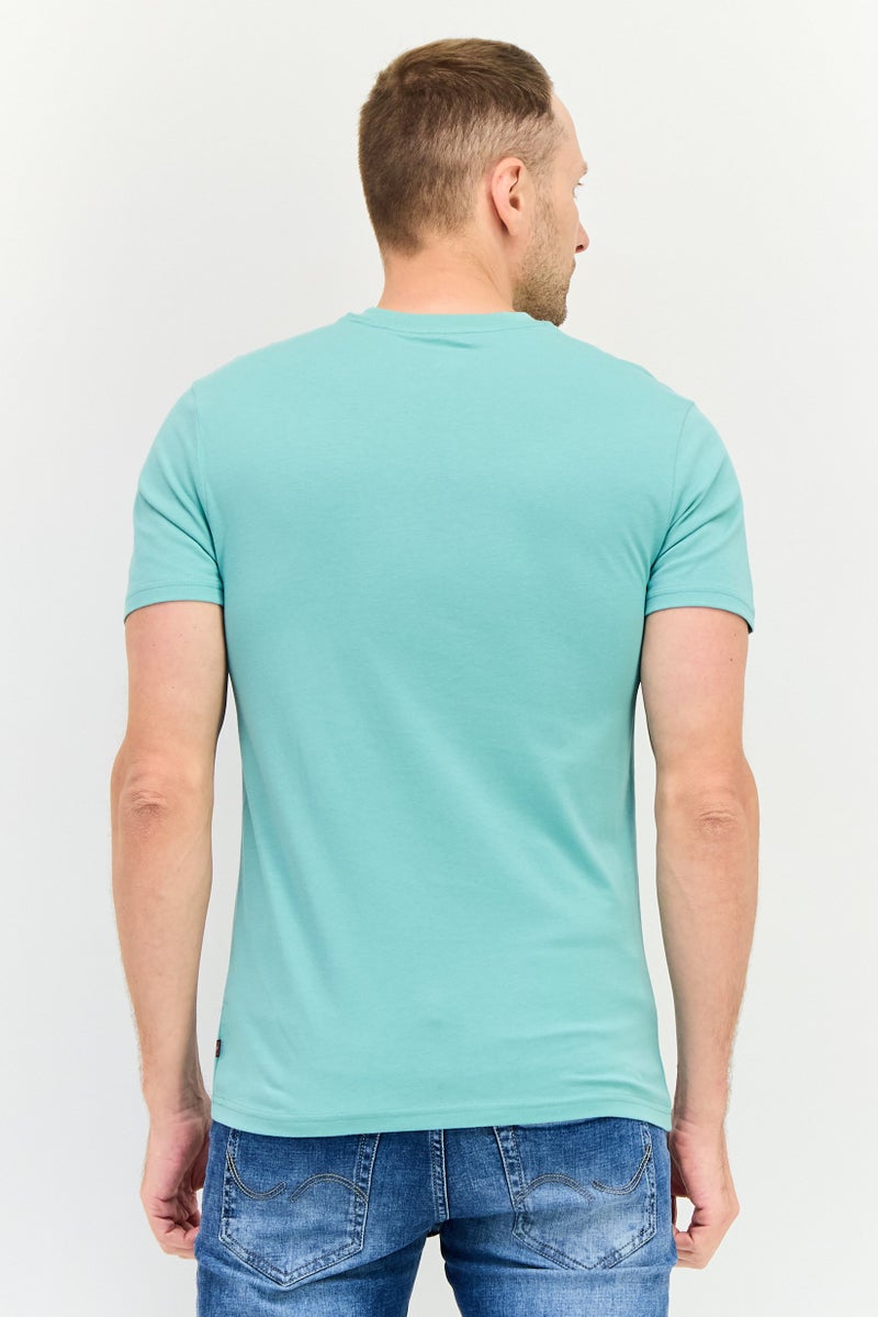 Levi's تي شيرت رجالي بأكمام قصيرة وياقة دائرية، طباعة جرافيك، لون أخضر مائل للرمادي - Image 3