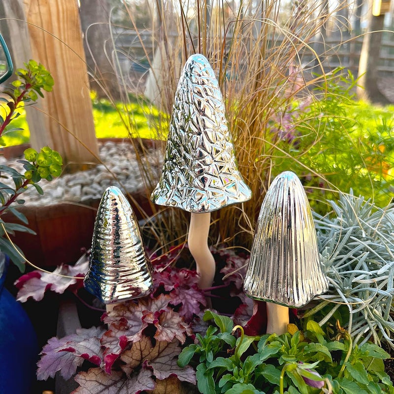 Bosmere Bosmere W122 Ceramic Silver Tinkling ToadstoolsSet of 3 Outdoor dcor  - Image 4