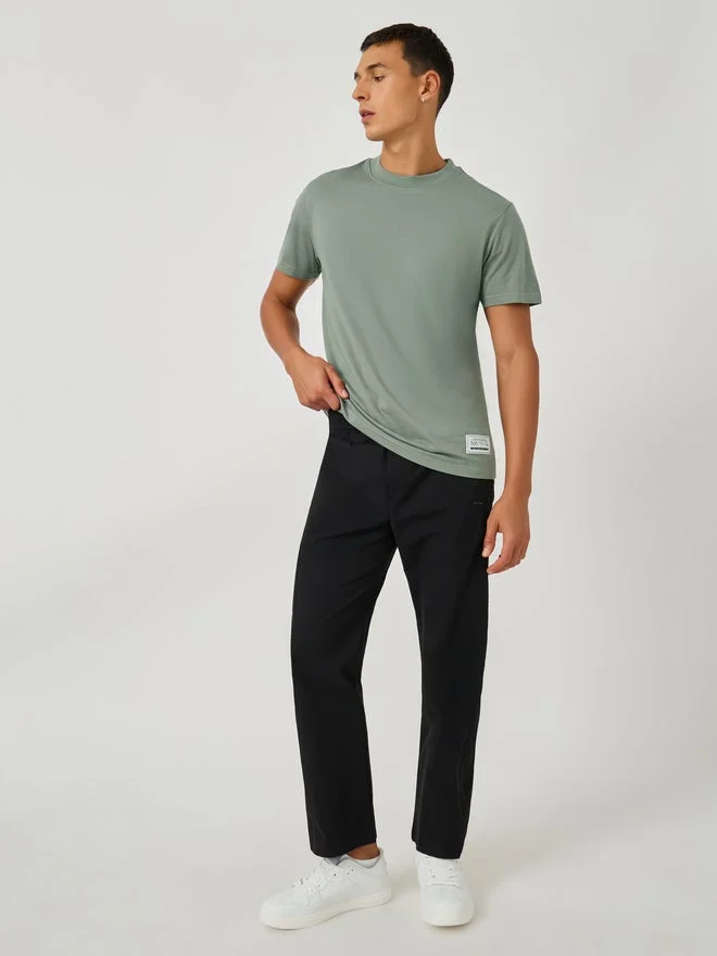Styli Styli Badge Detail Mock Neck Regular Fit T-Shirt