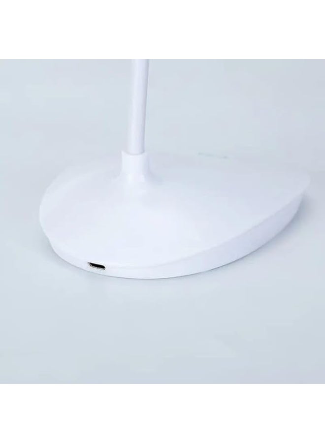 مصباح مكتب LED محمول قابل للطي بمنفذ USB مع تحكم باللمس و3 مستويات سطوع قابل لاعادة الشحن للقراءة والدراسة للمنزل والمكتب والعمل والسفر (ابيض) - Image 2