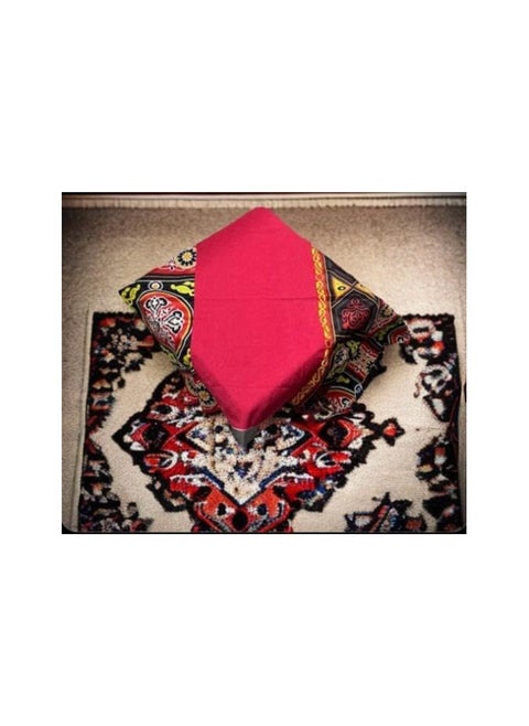 Rectangular tablecloth with a duck design in Khayami, meter by meter and text (red)