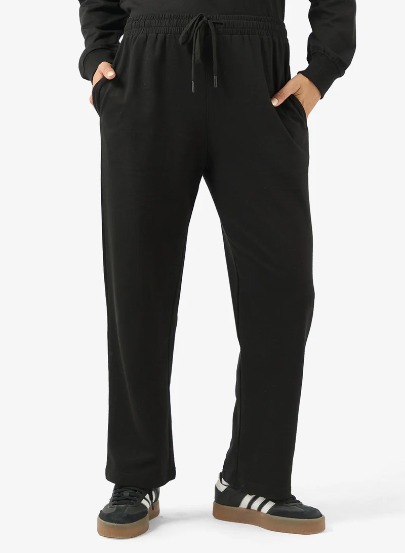 Ginger Basics Crew Neck Sweatshirt & Sweatpant Set